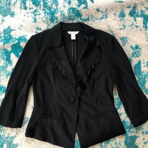 White House Black Market | size 6 black 3/4 sleeve blazer
